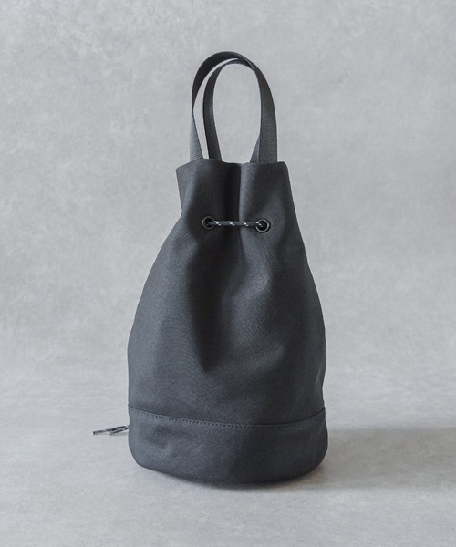 ASFVLT(アスファルト)の「ASFVLT (アスファルト) / 巾着2WAYバッグ DRAWSTRING SHOULDER BAG ドロストバッグ(ショルダーバッグ・レディース・ブラック/チャコールグレー/ベージュ・FREE)」の5枚目の写真