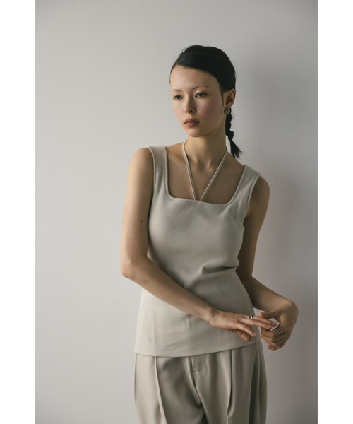 STYLEMIXER（スタイルミキサー）の「カップ付きストリングスクエアタンク（タンクトップ・レディース・ブラック/ブラウン/ベージュ・SMALL/MEDIUM）」の21枚目の写真