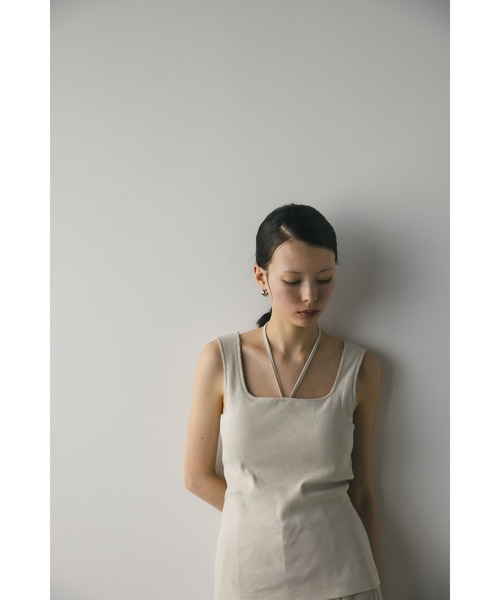 STYLEMIXER（スタイルミキサー）の「カップ付きストリングスクエアタンク（タンクトップ・レディース・ブラック/ブラウン/ベージュ・SMALL/MEDIUM）」の22枚目の写真