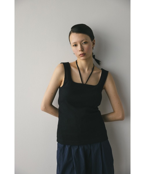 STYLEMIXER（スタイルミキサー）の「カップ付きストリングスクエアタンク（タンクトップ・レディース・ブラック/ブラウン/ベージュ・SMALL/MEDIUM）」の6枚目の写真