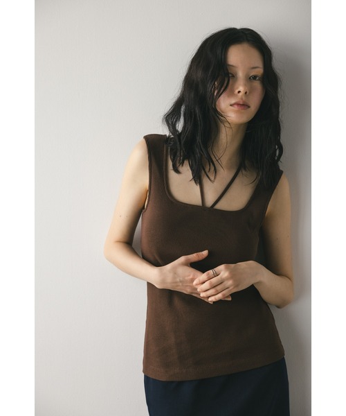 STYLEMIXER（スタイルミキサー）の「カップ付きストリングスクエアタンク（タンクトップ・レディース・ブラック/ブラウン/ベージュ・SMALL/MEDIUM）」の14枚目の写真