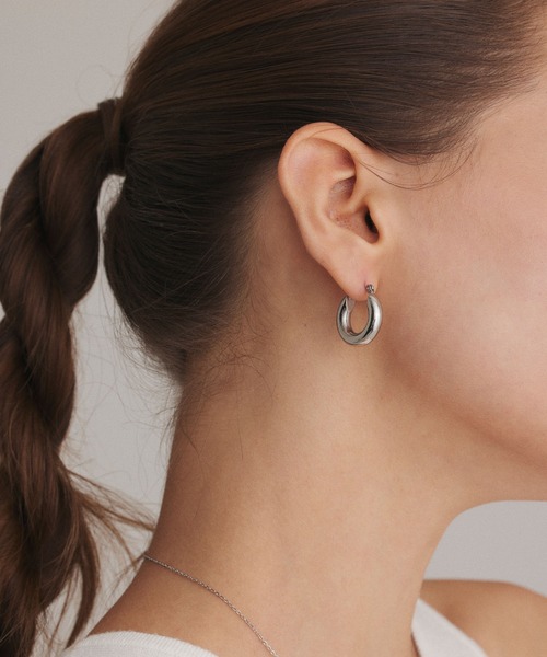 CENE（セネ）の「【CENE】セネ/シンプルフープピアス（ピアス（両耳用）・レディース・ゴールド/シルバー・FREE）」の11枚目の写真