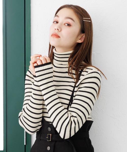 mysty woman(ミスティウーマン)の「【WEB限定】キャンディ配色タートルニット 977522(ニット/セーター・レディース・ホワイト系その他/ブラウン系その他2/グリーン系その他/ブラック系その他/ブラウン系その他/ベージュ系その他・FREE)」の2枚目の写真