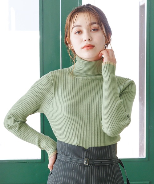 mysty woman(ミスティウーマン)の「【WEB限定】キャンディ配色タートルニット 977522(ニット/セーター・レディース・ホワイト系その他/ブラウン系その他2/グリーン系その他/ブラック系その他/ブラウン系その他/ベージュ系その他・FREE)」の6枚目の写真