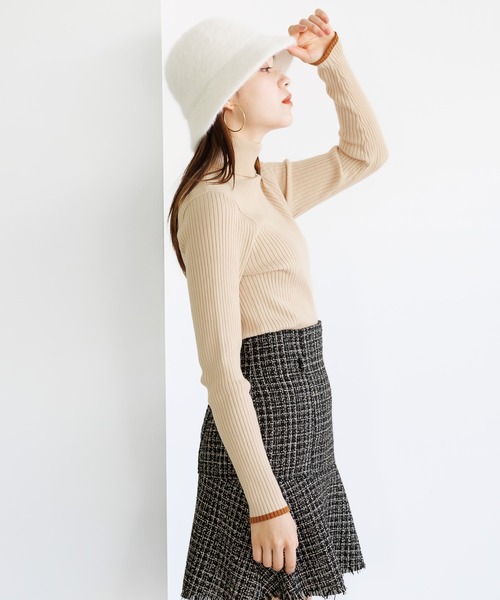mysty woman(ミスティウーマン)の「【WEB限定】キャンディ配色タートルニット 977522(ニット/セーター・レディース・ホワイト系その他/ブラウン系その他2/グリーン系その他/ブラック系その他/ブラウン系その他/ベージュ系その他・FREE)」の10枚目の写真