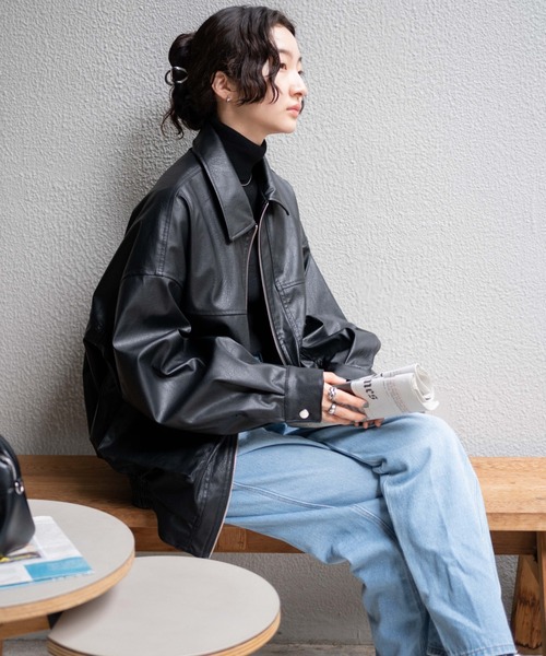 WEGO(ウィゴー)の「WEGO/ヴィンテージライクフェイクレザーBIGブルゾン(ライダースジャケット・レディース・ブラック/ダークブラウン・FREE)」の10枚目の写真