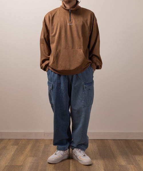 SlashDate（スラッシュデイト）の「【0】ワイドシルエットデニムイージーカーゴパンツ/ワイドテーパード/ケミカルウォッシュ（カーゴパンツ・メンズ・ケミカルウォッシュ/ブラック系その他/ワンウォッシュ/ライトインディゴブルー/ブラック・M/L/XL）」の8枚目の写真