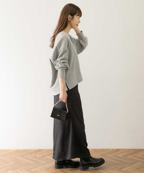 URBAN RESEARCH Sonny Label(アーバンリサーチサニーレーベル)の「深Vネックスウェットプルオーバー(スウェット・レディース・グレー系その他/ホワイト系その他/チャコールグレー・FREE)」の20枚目の写真