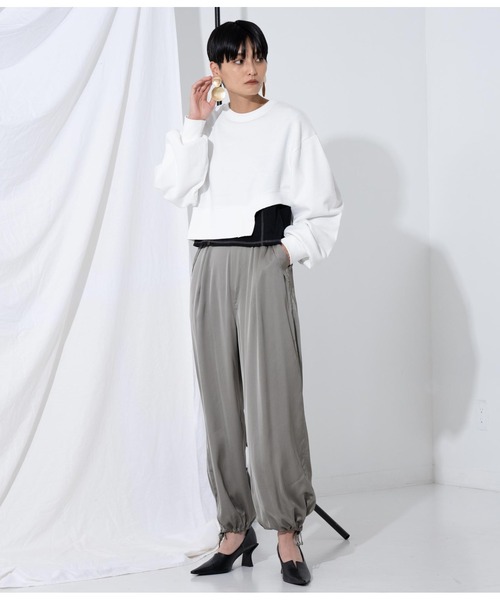 Settimissimo（セッティミッシモ）の「裏毛カットアウトショートプルオーバー（スウェット・レディース・ブラック/オフホワイト・FREE）」の8枚目の写真