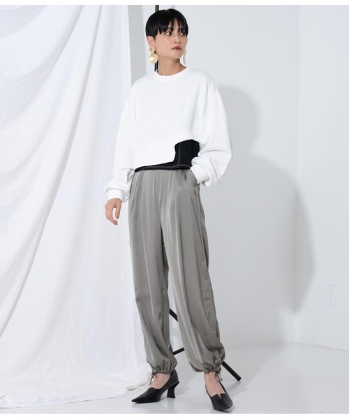 Settimissimo（セッティミッシモ）の「裏毛カットアウトショートプルオーバー（スウェット・レディース・ブラック/オフホワイト・FREE）」の10枚目の写真