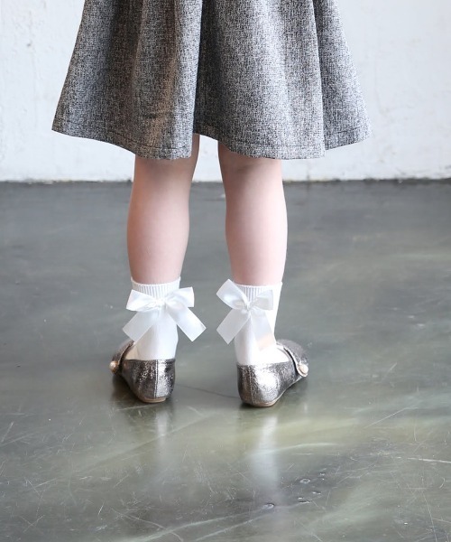 Rora（ローラ）の「エマリー 後リボン クールソックス（ソックス/靴下・キッズ・ブラック/ホワイト・14㎝/16cm/20cm/18cm/14cm）」の10枚目の写真