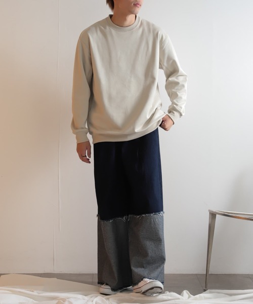 SENSE OF PLACE by URBAN RESEARCH（センスオブプレイスバイアーバンリサーチ）の「フェイクスエードスウェットシャツ（スウェット・メンズ・ライトベージュ/ブラック/オリーブ/ブルー・MEDIUM/LARGE）」の11枚目の写真