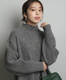 JUSGLITTY（ジャスグリッティー）の「ハイネックラメニットミニ