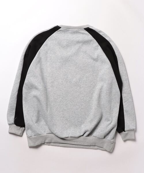 aimoha（アイモハ）の「aimoha outdoor ライン切り替えクルーネックスウェット（スウェット・レディース・ライトグレー/ブラック/チョコ・LARGE/MEDIUM）」の4枚目の写真