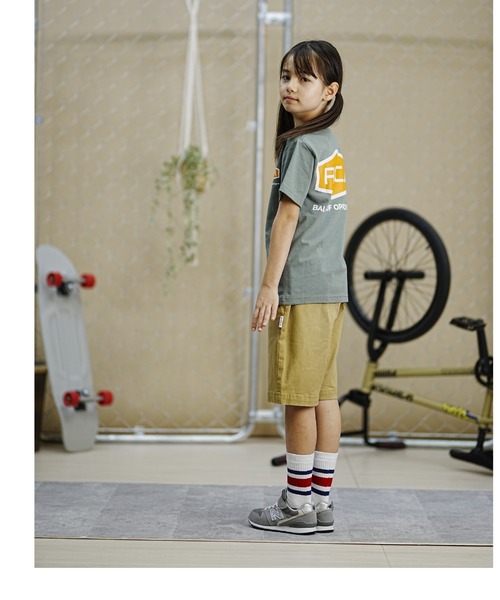 ポッキー RVCA ルーカ JUNIOR VARSITY L サイズグレ 楽天市場】RVCA ルーカ キッズ 半袖 Tシャツ ワイドシルエット
