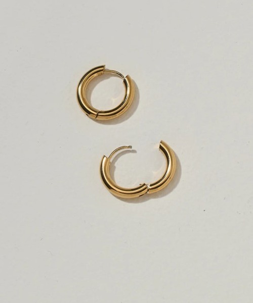 GOLDY（ゴールディ）の「【GOLDY】アレルギー対応 ベーシック ライン ワンタッチ ステンレス ピアス【UNISEX ACCESSORIES】/ 1230509　※（ピアス（両耳用）・レディース・シルバー/ゴールド・FREE）」の3枚目の写真