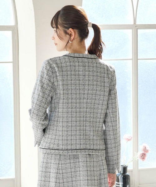 Honeys（ハニーズ）の「リボン使いツイードノーカラージャケット（ノー