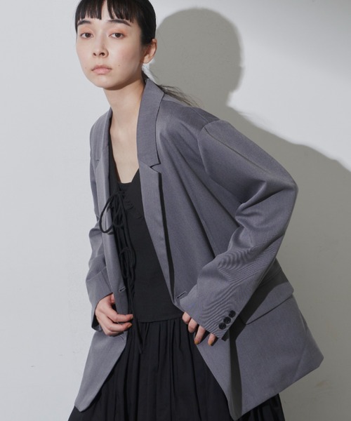 Libra Cue（リブラ キュー）の「【セットアップ対応】ダブルブレストボクシージャケット（テーラードジャケット・レディース・ブラック/グレー・FREE）」の2枚目の写真