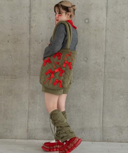 INTER FACTORY（インターファクトリー）の「かきぶちもものキルティングバック- made in INTER FACTORY（トートバッグ・レディース・ネイビー/アイボリー/カーキ・FREE）」の13枚目の写真