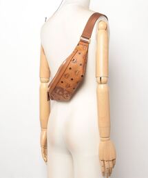 A BATHING APE（アベイシングエイプ）の「BAPE X MCM BELT BAG（ボディ