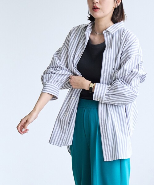 PENNEYS(ぺニーズ)の「PENNEYS(ぺニーズ)別注ロンドンストライプシャツ(シャツ/ブラウス・レディース・ライトグレー/オレンジ/ロイヤルブルー・FREE)」の4枚目の写真