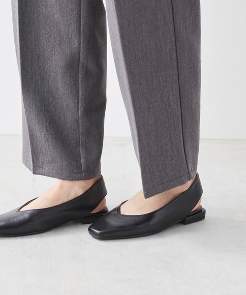 menue（メヌエ）の「スクエアトゥ バックストラップ パンプス（パンプス・レディース・アイボリー/ブラック/シルバー・25.5cm/25.0cm/24.5cm/24.0cm/23.5cm/23.0cm/22.5cm/22.0cm）」の15枚目の写真