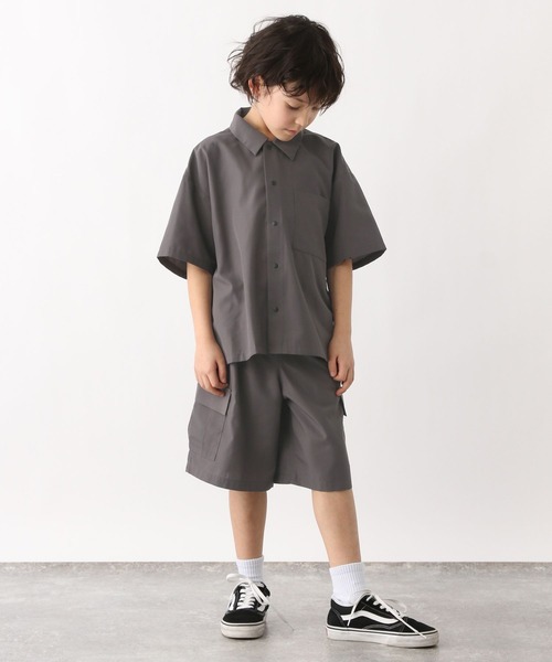 GLOBAL WORK(グローバルワーク)の「エアかるシャツ半袖/986191(シャツ/ブラウス・キッズ・ブラック/チャコール・120cm/130cm/140cm/150cm/160cm/170cm)」の16枚目の写真