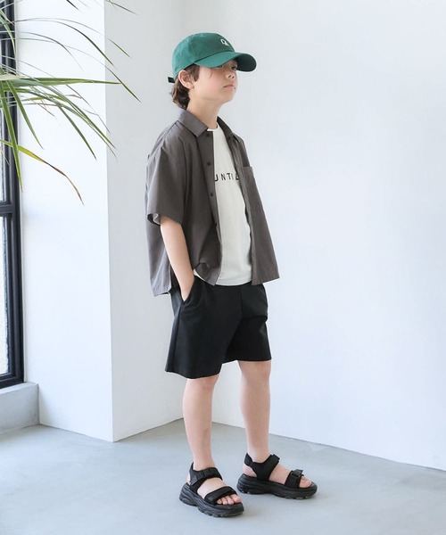 GLOBAL WORK(グローバルワーク)の「エアかるシャツ半袖/986191(シャツ/ブラウス・キッズ・ブラック/チャコール・120cm/130cm/140cm/150cm/160cm/170cm)」の5枚目の写真
