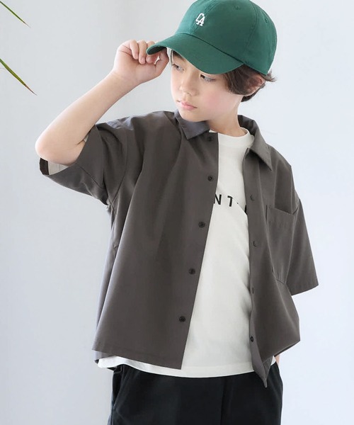 GLOBAL WORK(グローバルワーク)の「エアかるシャツ半袖/986191(シャツ/ブラウス・キッズ・ブラック/チャコール・120cm/130cm/140cm/150cm/160cm/170cm)」の7枚目の写真
