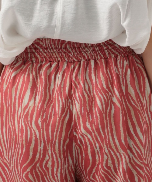 BAYFLOW(ベイフロー)の「アソートガラリラックスパンツ(その他パンツ・レディース・ネイビー/レッド/グリーン/モカ・SMALL/MEDIUM)」の14枚目の写真