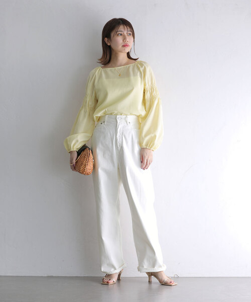 La TOTALITE(ラトータリテ)の「【YANUK/ヤヌーク】JOAN Loose Straight(デニムパンツ・レディース・ホワイト・22/23/24/25)」の2枚目の写真