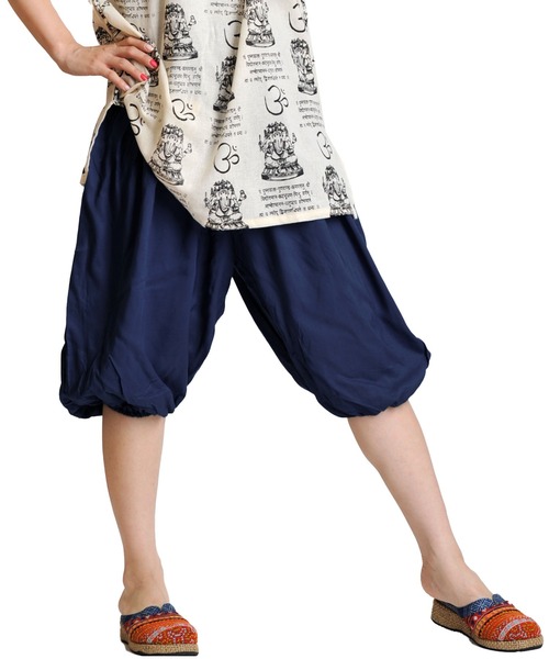 MARAI（マーライ）の「【MARAI】サルエルパンツ アラジンパンツ バルーンパンツ レーヨン ハーフ丈（その他パンツ・レディース・ネイビー/ワイン/ブラウン/グレー/ブルー/ブラック/パープル・FREE）」の11枚目の写真