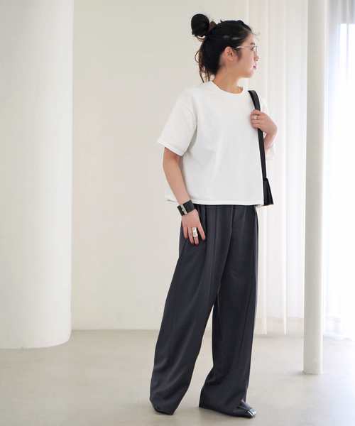 ■美品 AP STUDIO 洗える ニットクロップドティー AP STUDIO（エーピーストゥディオ）の「ニットクロップドティー