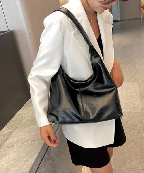 LADY LIKE(レディライク)の「メタリックワンハンドルショルダーバッグ(ショルダーバッグ・レディース・ブラック/シルバー・F)」の18枚目の写真