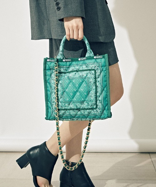 LeSportsac（レスポートサック）の「SM CHAIN QUILT TOTE バンダナグリーン（トートバッグ・レディース・グリーン・FREE）」の12枚目の写真
