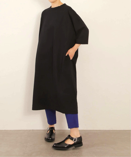 JOURNAL STANDARD LUXE(ジャーナルスタンダード ラックス)の「《追加2》クラシックテンジク スタンダードクルーネックワンピース(ワンピース・レディース・ブラック/ピンク系その他・SMALL/MEDIUM)」の2枚目の写真