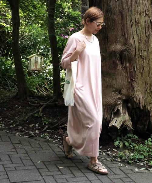 JOURNAL STANDARD LUXE(ジャーナルスタンダード ラックス)の「《追加2》クラシックテンジク スタンダードクルーネックワンピース(ワンピース・レディース・ブラック/ピンク系その他・SMALL/MEDIUM)」の20枚目の写真