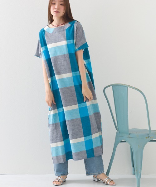 OMNES（オムネス）の「コットンスラブチェック柄ワンピース（ワンピース・レディース・ブラック/ブルー/ブラウン・FREE）」の21枚目の写真