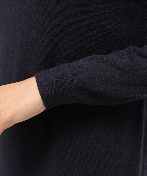 koe（コエ）の「シンプルタイトニットワンピース（ワンピース・レディース・その他7/チャコールグレー/グレイッシュベージュ・MEDIUM/LARGE/SMALL）」の9枚目の写真