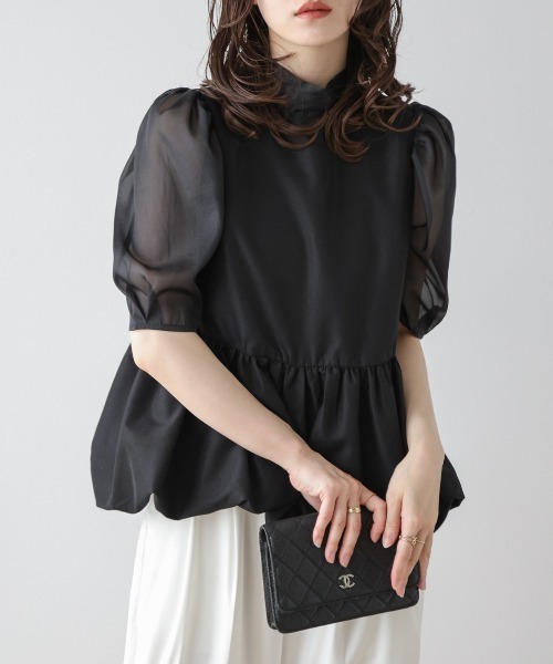 SUGAR BISKET(シュガービスケット)の「シアースリーブペプラムトップス(シャツ/ブラウス・レディース・カーキ/ブラック/ベージュ・フリー)」の2枚目の写真