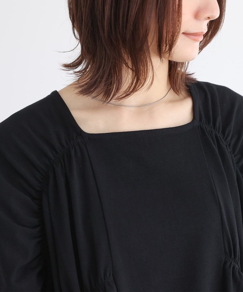 n'OrLABEL(ノアールレーベル)の「ゴムシャーリングカットソー(Tシャツ/カットソー・レディース・ブラック/オフホワイト・FREE)」の5枚目の写真
