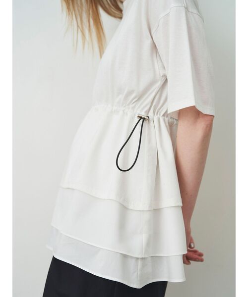 ELENDEEK（エレンディーク）の「ミックスファブリックティアードカットソー（Tシャツ/カットソー・レディース・オフホワイト/ブラック・FREE）」の21枚目の写真