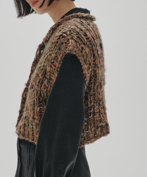 TODAYFUL（トゥデイフル）の「【TODAYFUL/トゥデイフル】Mix Handknit Vest/ミックスハンドニットベスト（ベスト・レディース・ブラウン/グレイッシュベージュ・FREE）」の4枚目の写真