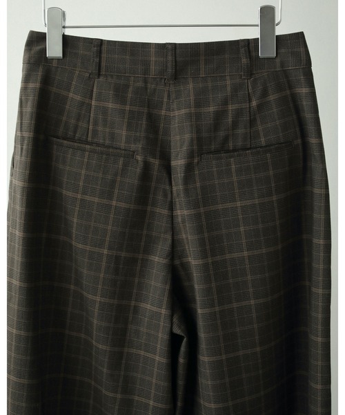 anuke（アンヌーク）の「3tuck Wide Pants（スラックス）」 - WEAR