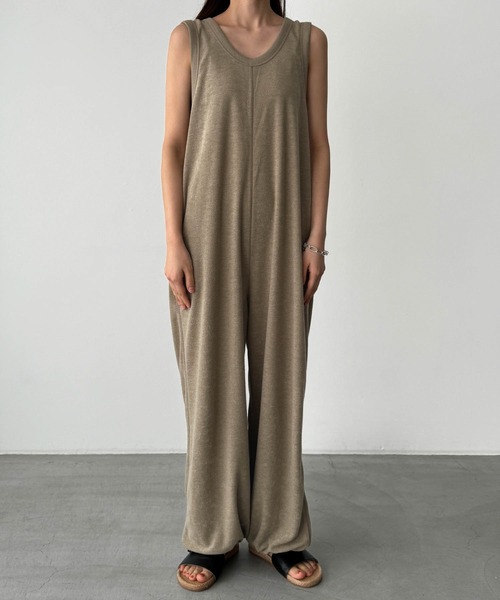 CANAL JEAN（キャナルジーン）の「RED CHOP WORKS　レーヨン混タンクコンビネゾン（サロペット/オーバーオール・レディース・ブラック/ベージュ・ONE SIZE）」の10枚目の写真