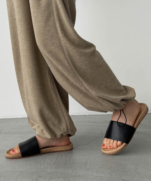 CANAL JEAN（キャナルジーン）の「RED CHOP WORKS　レーヨン混タンクコンビネゾン（サロペット/オーバーオール・レディース・ブラック/ベージュ・ONE SIZE）」の16枚目の写真