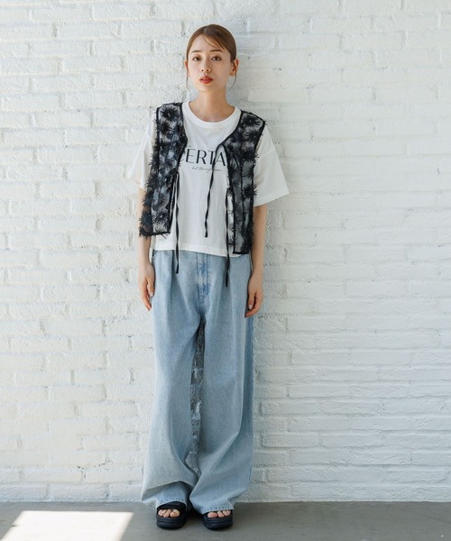 LAKOLE(ラコレ)の「シンプルロゴT / 136058(Tシャツ/カットソー・レディース・ベージュ/オフホワイト/チャコール・MEDIUM/SMALL)」の12枚目の写真