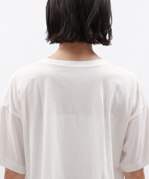 LAKOLE(ラコレ)の「シンプルロゴT / 136058(Tシャツ/カットソー・レディース・ベージュ/オフホワイト/チャコール・MEDIUM/SMALL)」の21枚目の写真