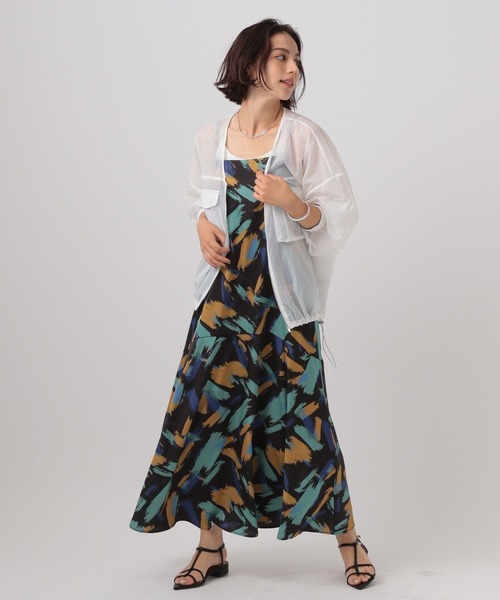 BAYFLOW（ベイフロー）の「[涼やかな透け感＆軽量]シアーＶネックブルゾン（ブルゾン・レディース・オフホワイト/グレー/ライトブルー・FREE）」の9枚目の写真