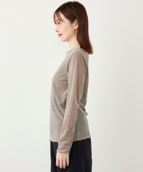 SHIPS Colors(シップス カラーズ)の「SHIPS Colors:〈手洗い可能〉メッシュ ポリエステルベロア クルーネック トップス◇(Tシャツ/カットソー・レディース・グレー/ブラック/オフホワイト・ONE SIZE)」の14枚目の写真